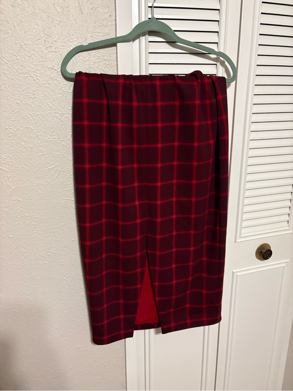 Old Navy Red Plaid Pencil Skirt